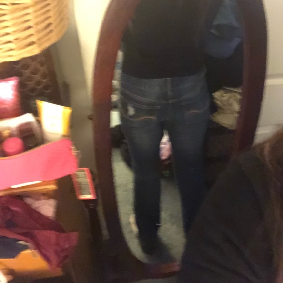 Lightly Destroyed jeans - Picture 3 of 5